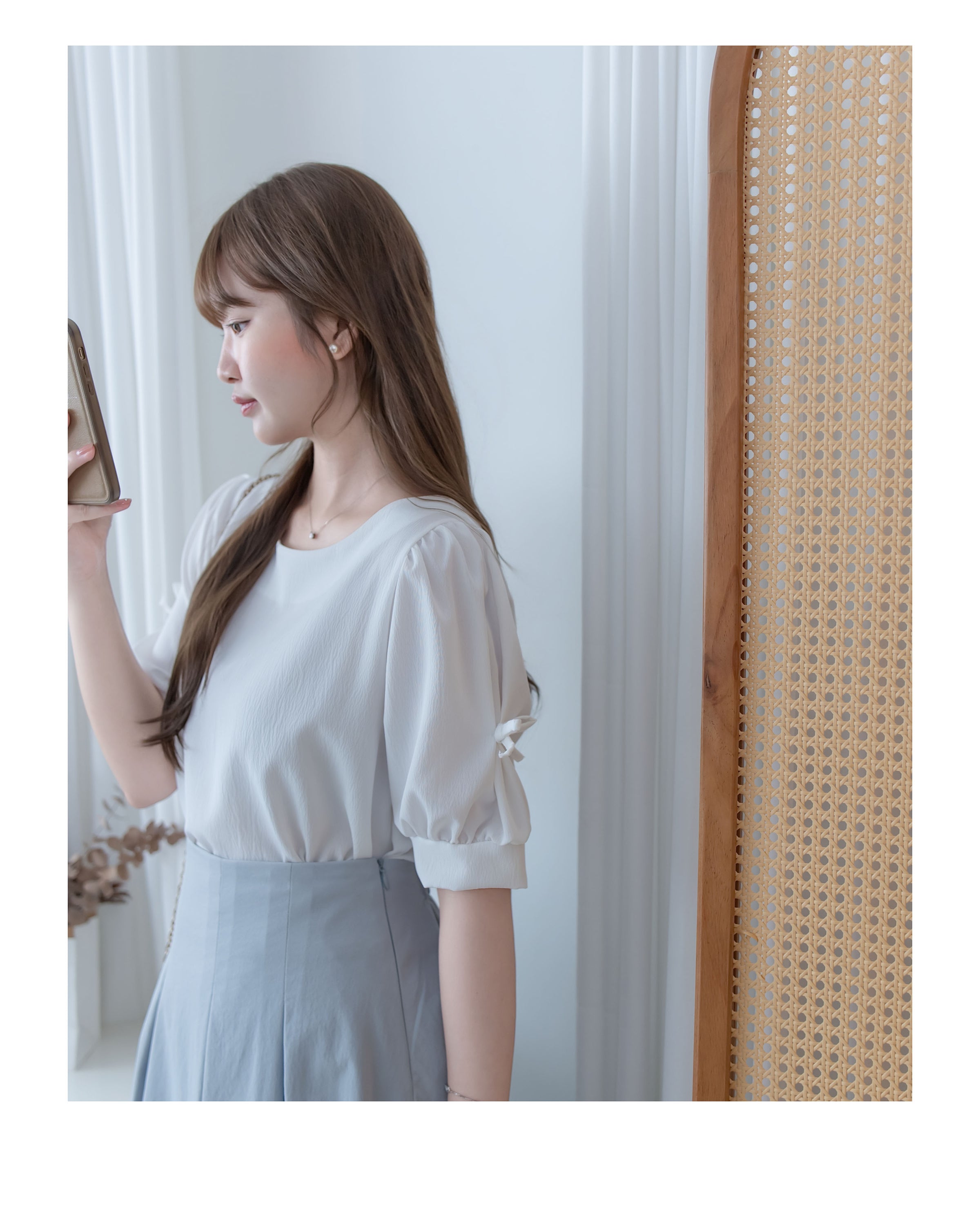 Ribbon Blouse 船領免綁裝飾蝴蝶每日上衣/ BU9140