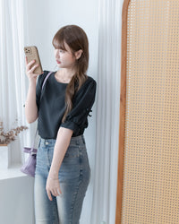 Ribbon Blouse 船領免綁裝飾蝴蝶每日上衣/ BU9140