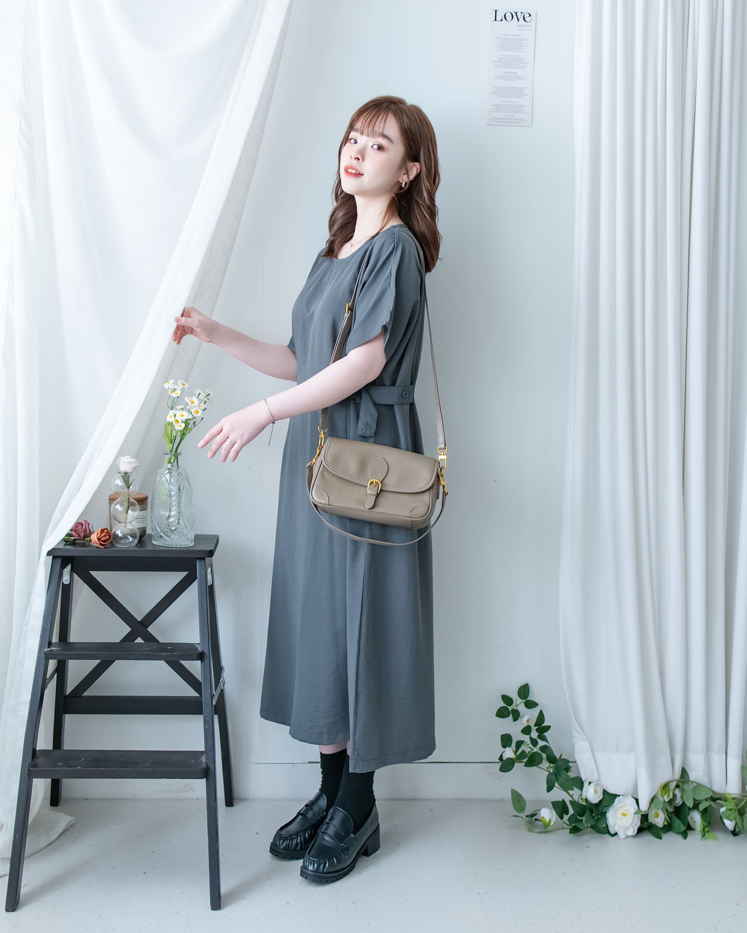 Bonnie Dress 側鈕扣修腰後開叉連身裙/ DS1143