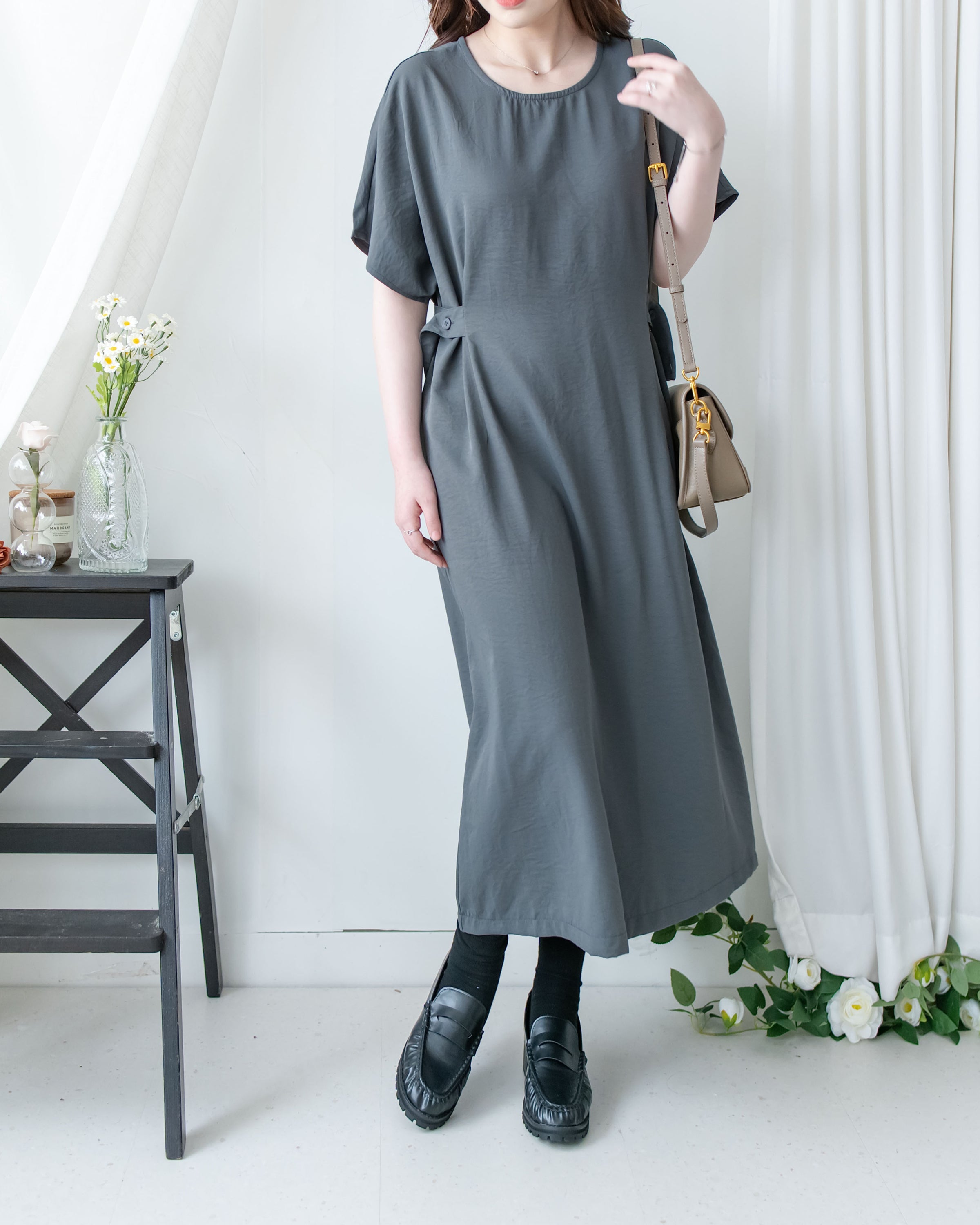 Bonnie Dress 側鈕扣修腰後開叉連身裙/ DS1143