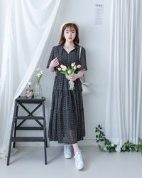 Ethnic Stripe Dress 清新條紋小花束花邊高腰連身裙/ DS1145