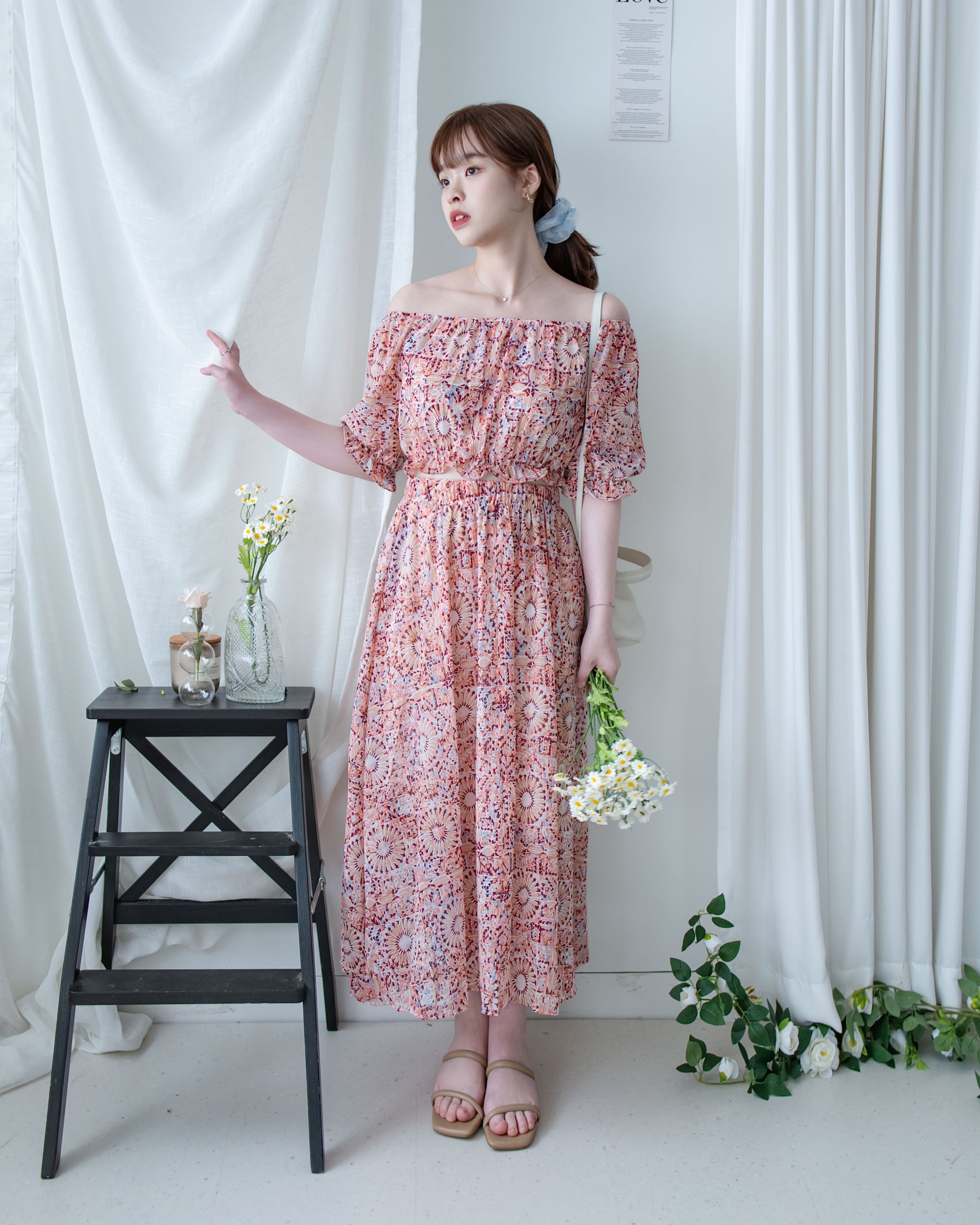 Patterned Crop Set 藝術印花短版花邊腰間套裝/ SE8115 （pre-order)