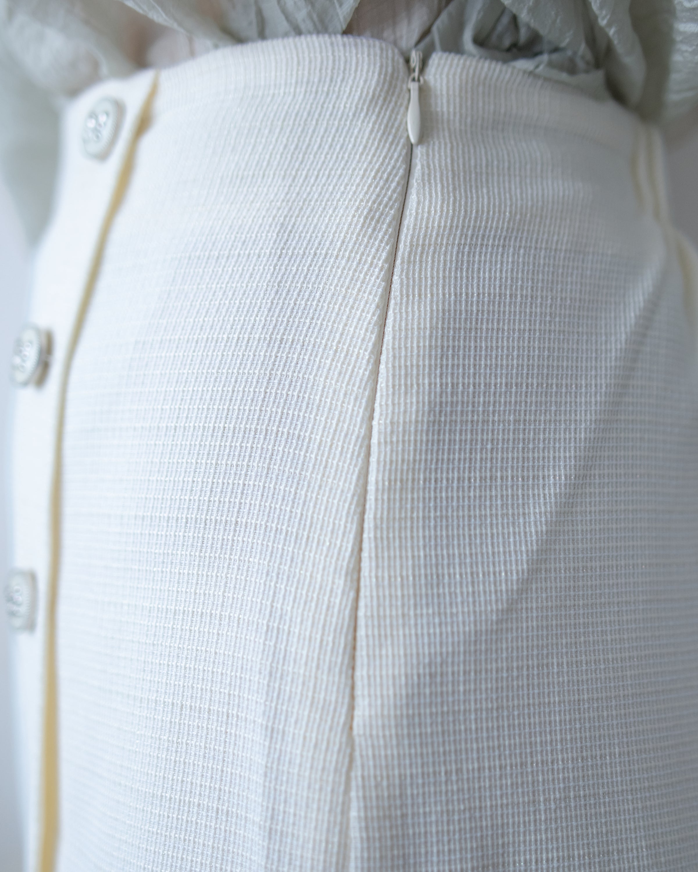 Coco Skirt 微閃十字紋前開叉知性半裙/ SK8945 (pre-order white)
