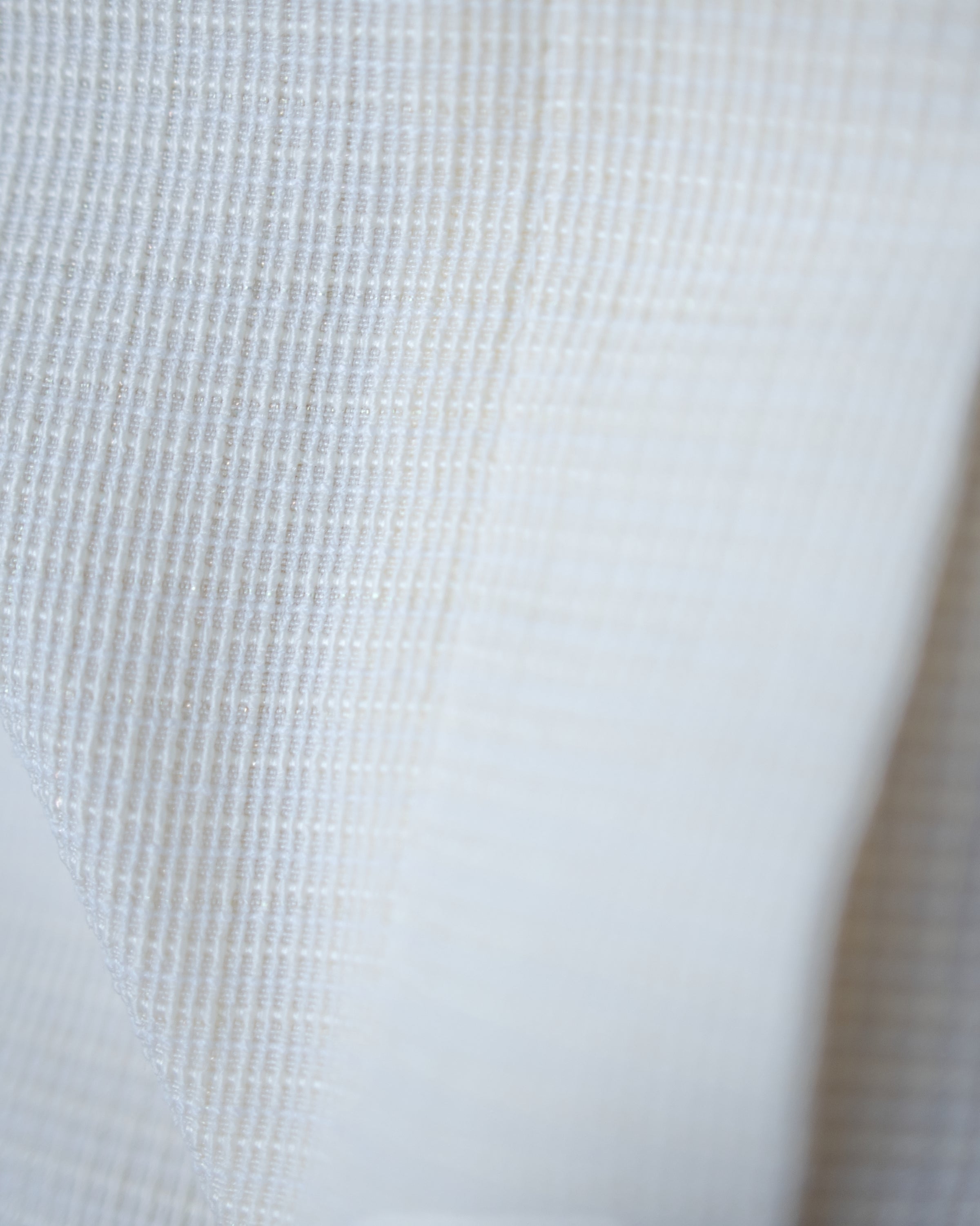 Coco Skirt 微閃十字紋前開叉知性半裙/ SK8945 (pre-order white)