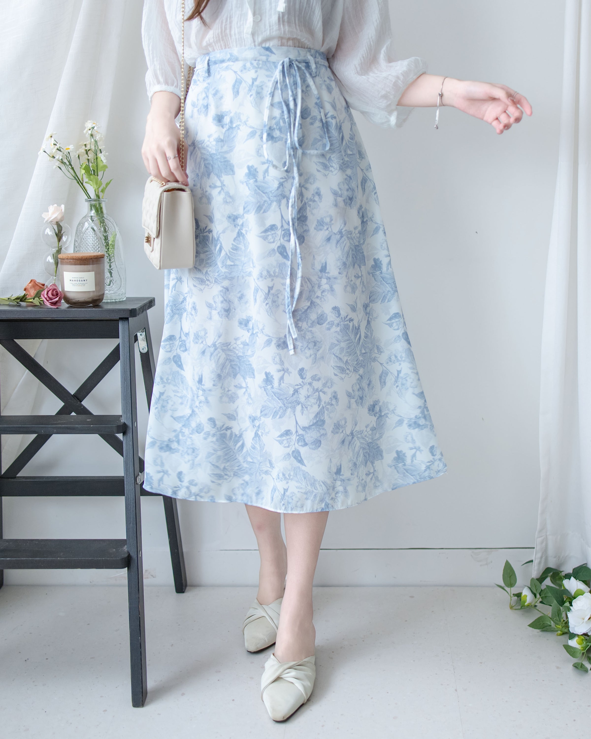 Pastel Leaf Skirt 手繪淡雅葉子印花綁帶傘A形裙/ SK8948