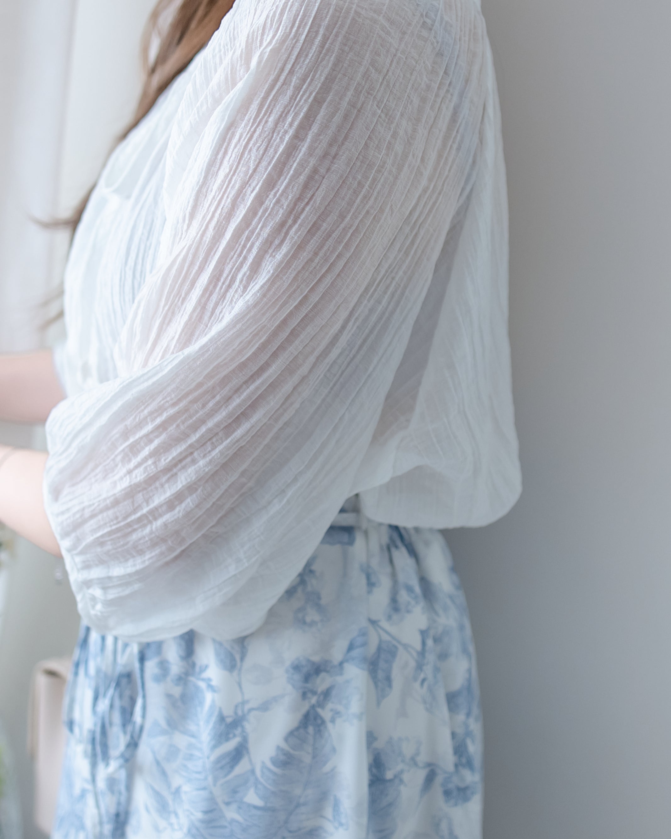 Effortless Blouse 微褶皺紗感面料空氣感上衣/ BU9147