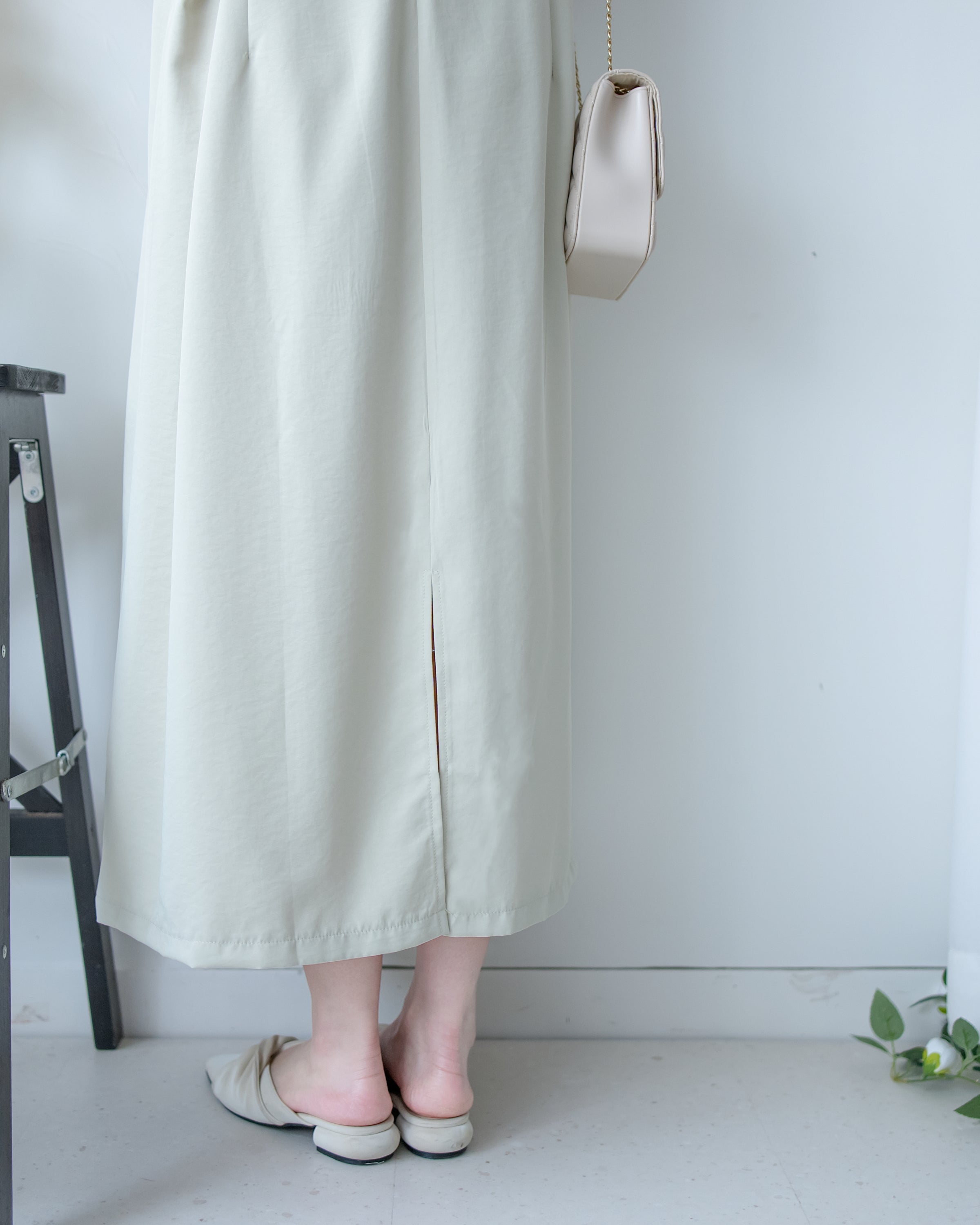 Bonnie Dress 側鈕扣修腰後開叉連身裙/ DS1143
