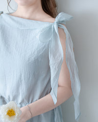 Ribbon Scarf Dress 垂墜絲帶船領輕盈浪漫連身裙/ DS1150