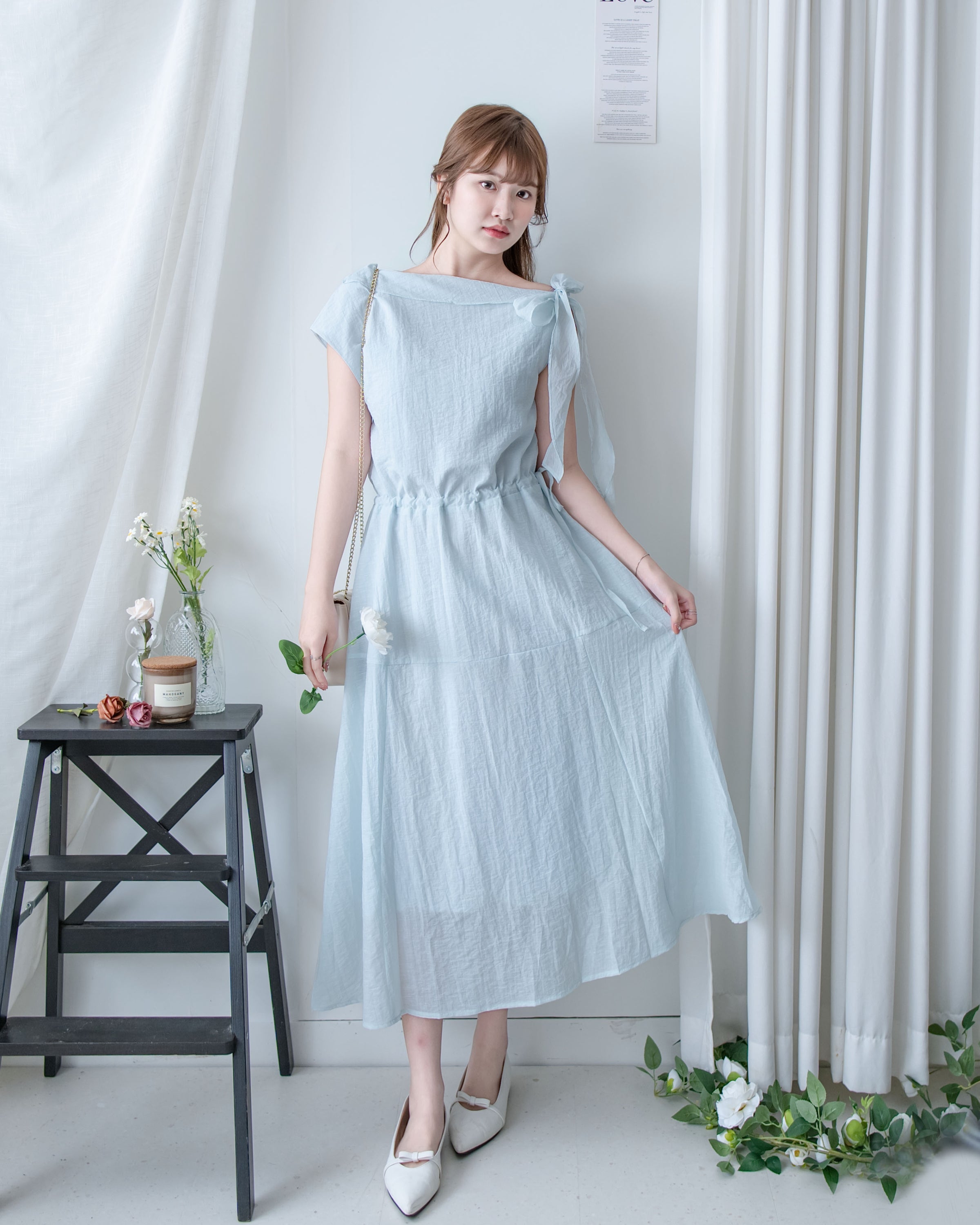 Ribbon Scarf Dress 垂墜絲帶船領輕盈浪漫連身裙/ DS1150