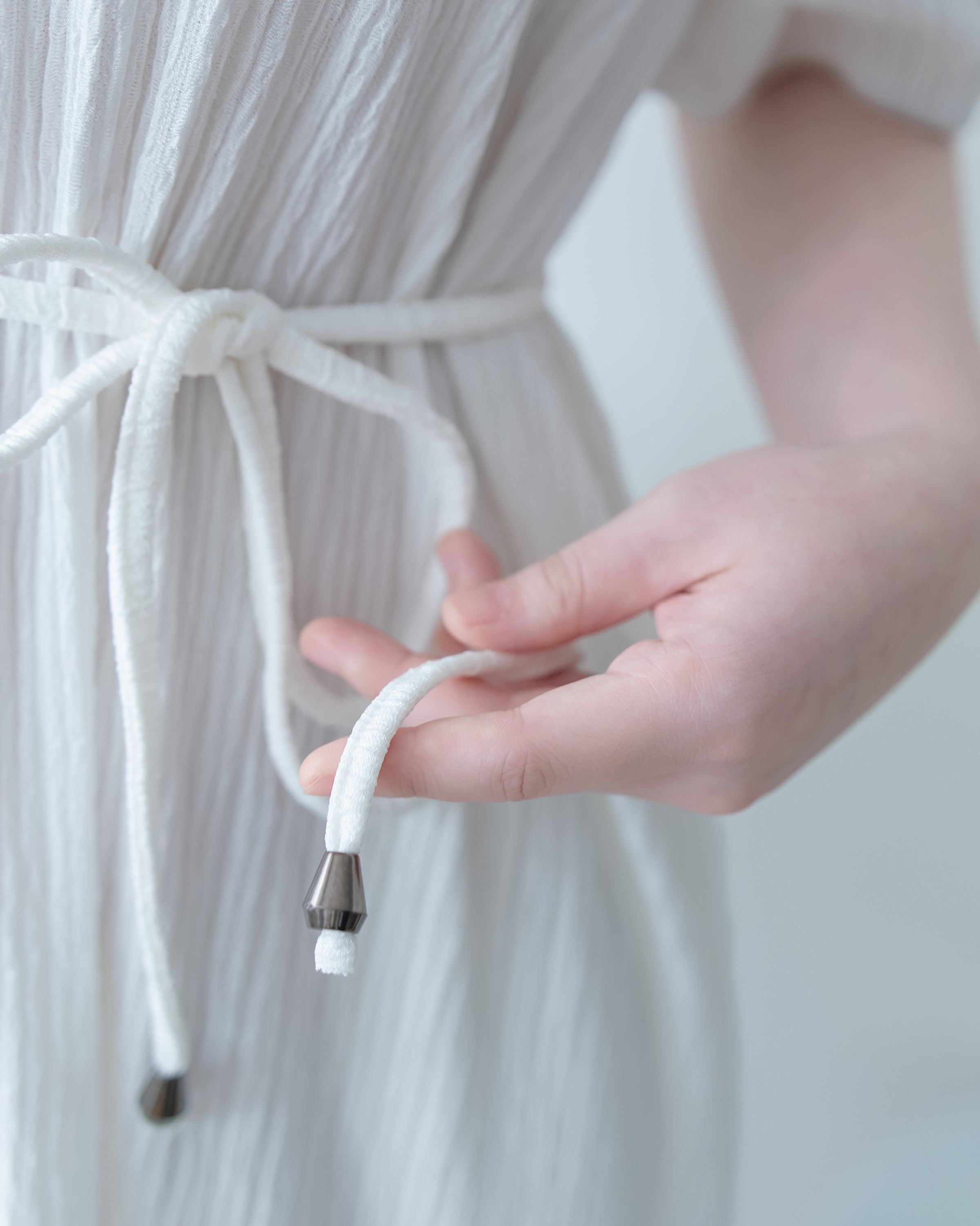V Fine Belt Dress 法式暗條紋防皺V領拼接裙擺連衣裙/ DS1152