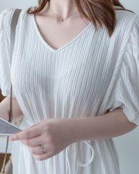 V Fine Belt Dress 法式暗條紋防皺V領拼接裙擺連衣裙/ DS1152