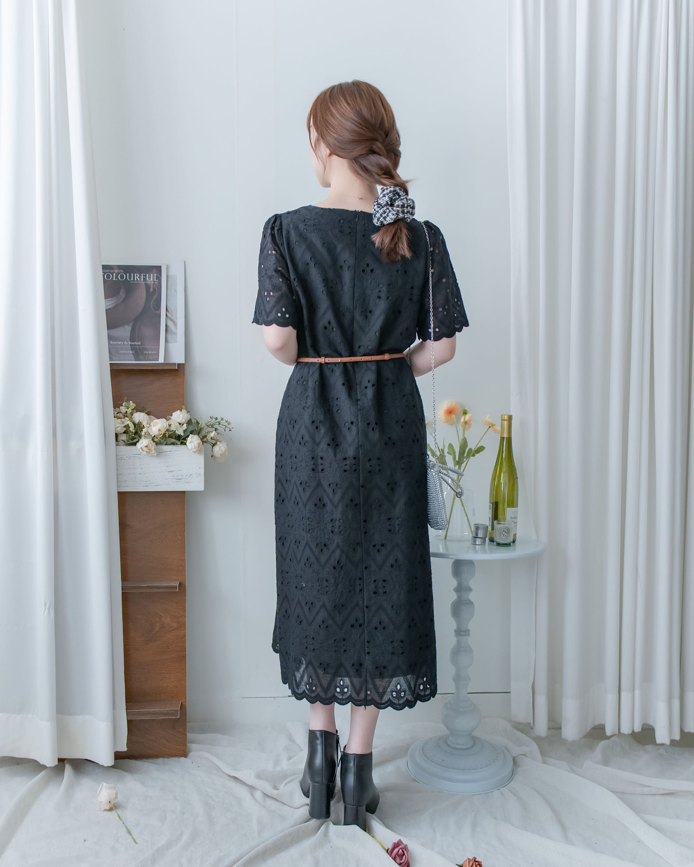 Lace Dress 精緻鏤空刺繡花邊連身裙/ DS1148