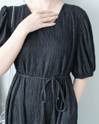 V Fine Belt Dress 法式暗條紋防皺V領拼接裙擺連衣裙/ DS1152