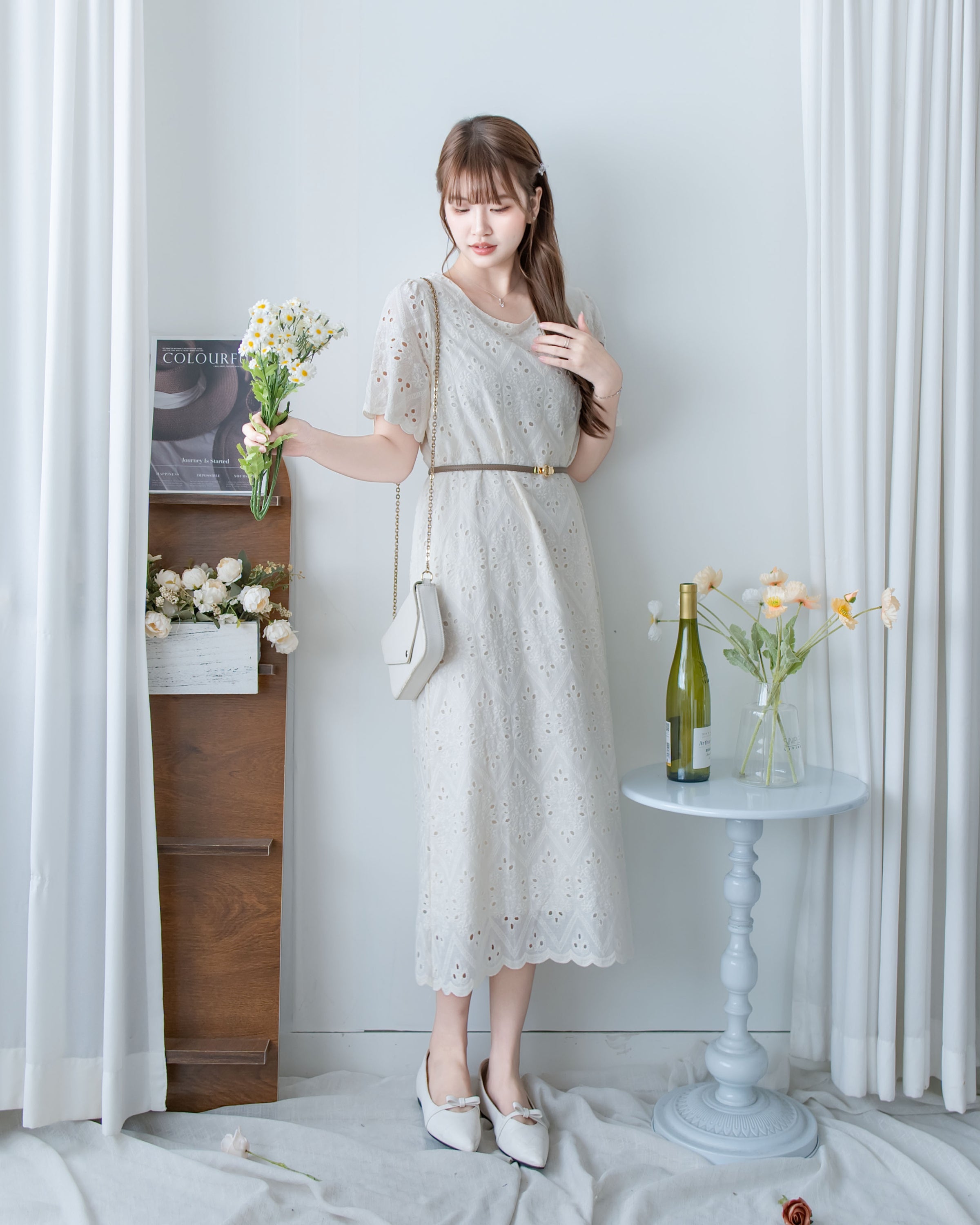 Lace Dress 精緻鏤空刺繡花邊連身裙/ DS1148