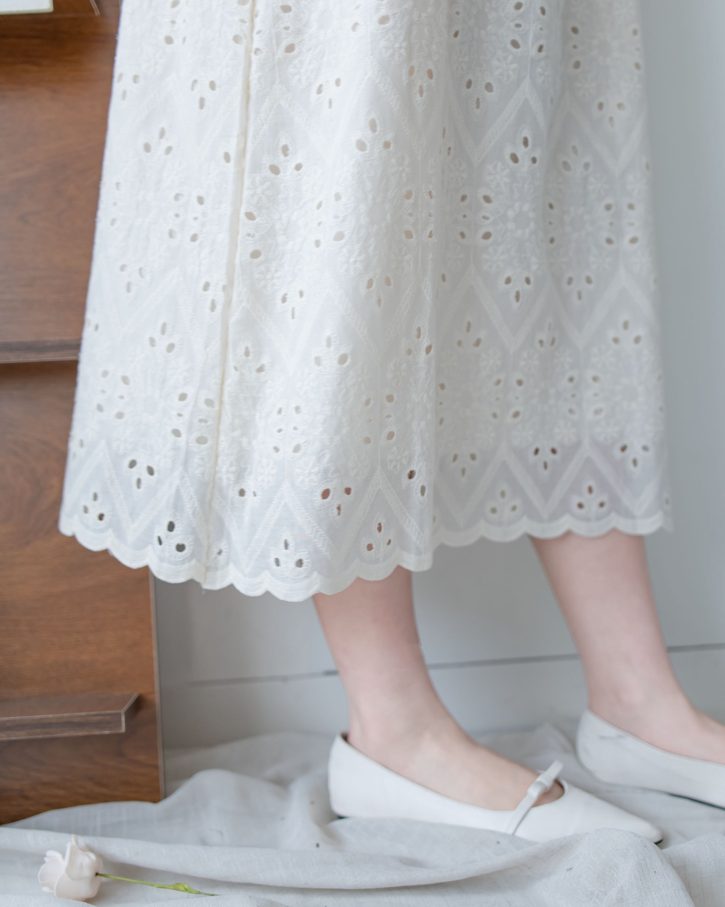 Lace Dress 精緻鏤空刺繡花邊連身裙/ DS1148