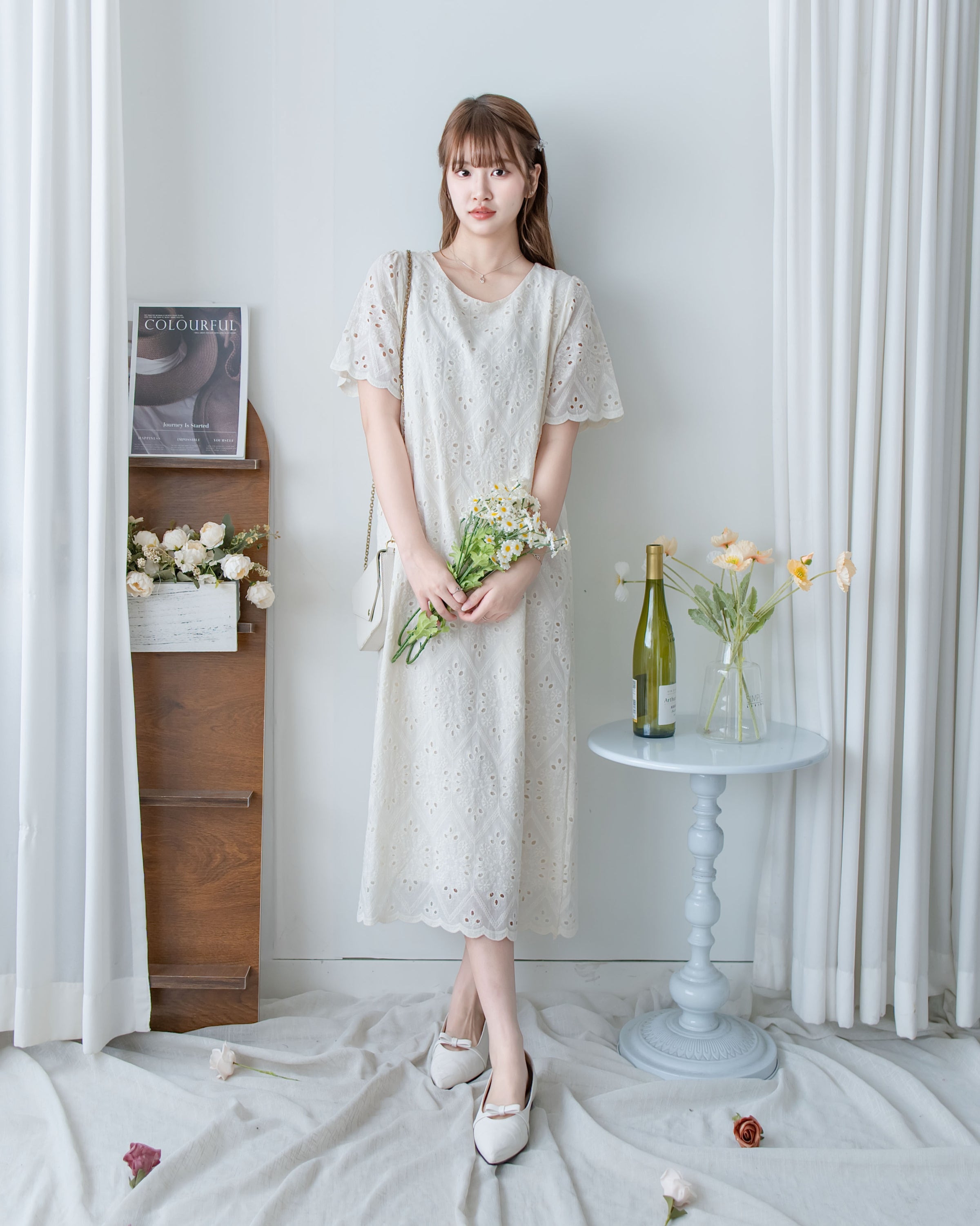 Lace Dress 精緻鏤空刺繡花邊連身裙/ DS1148