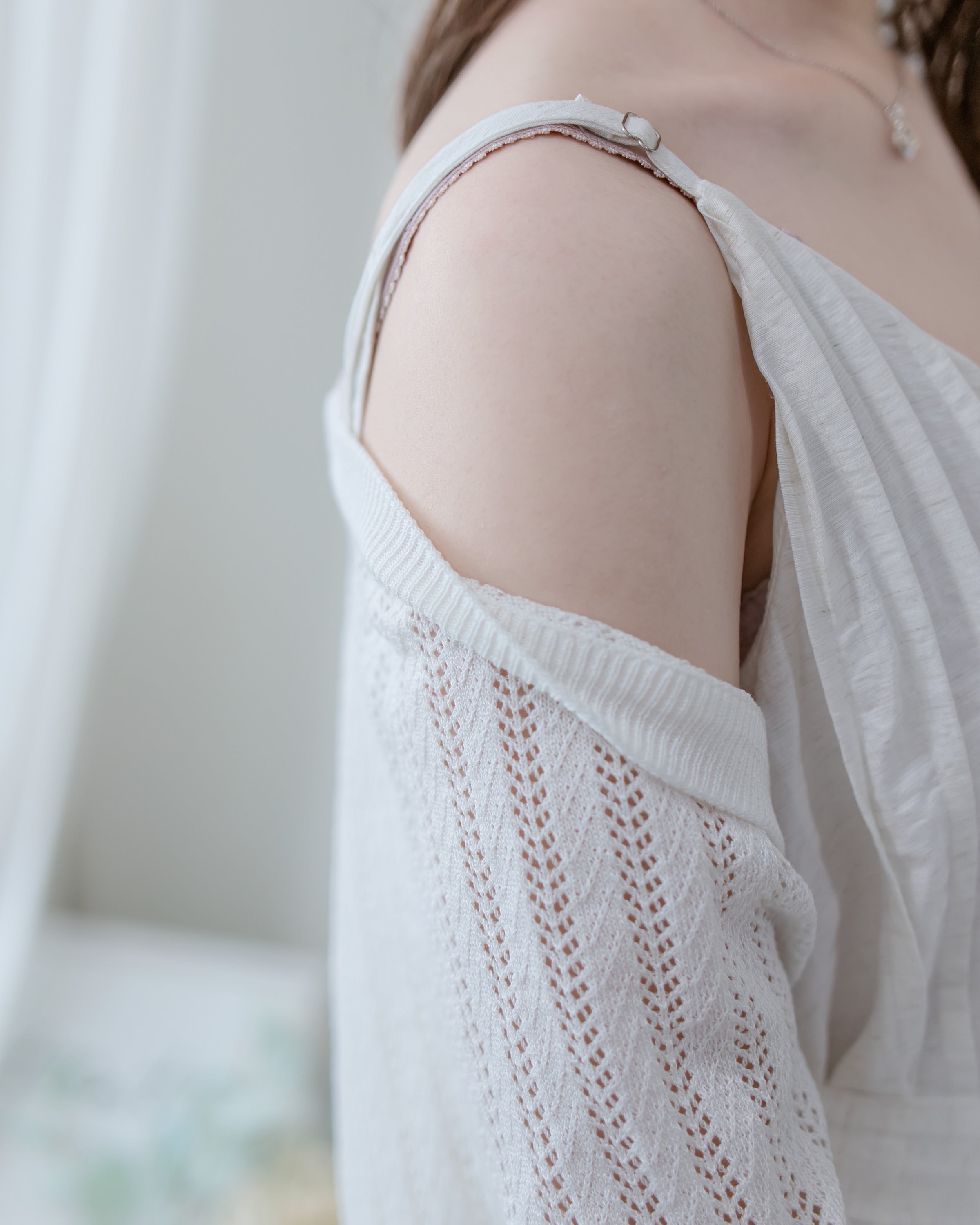 Knit Vest Set 鏤空針織外套風琴車褶長裙套裝/SE8118