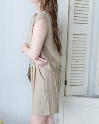 Beige belt Shorts Set 仿麻棉寬肩背心金屬腰帶短褲套裝/SE8116