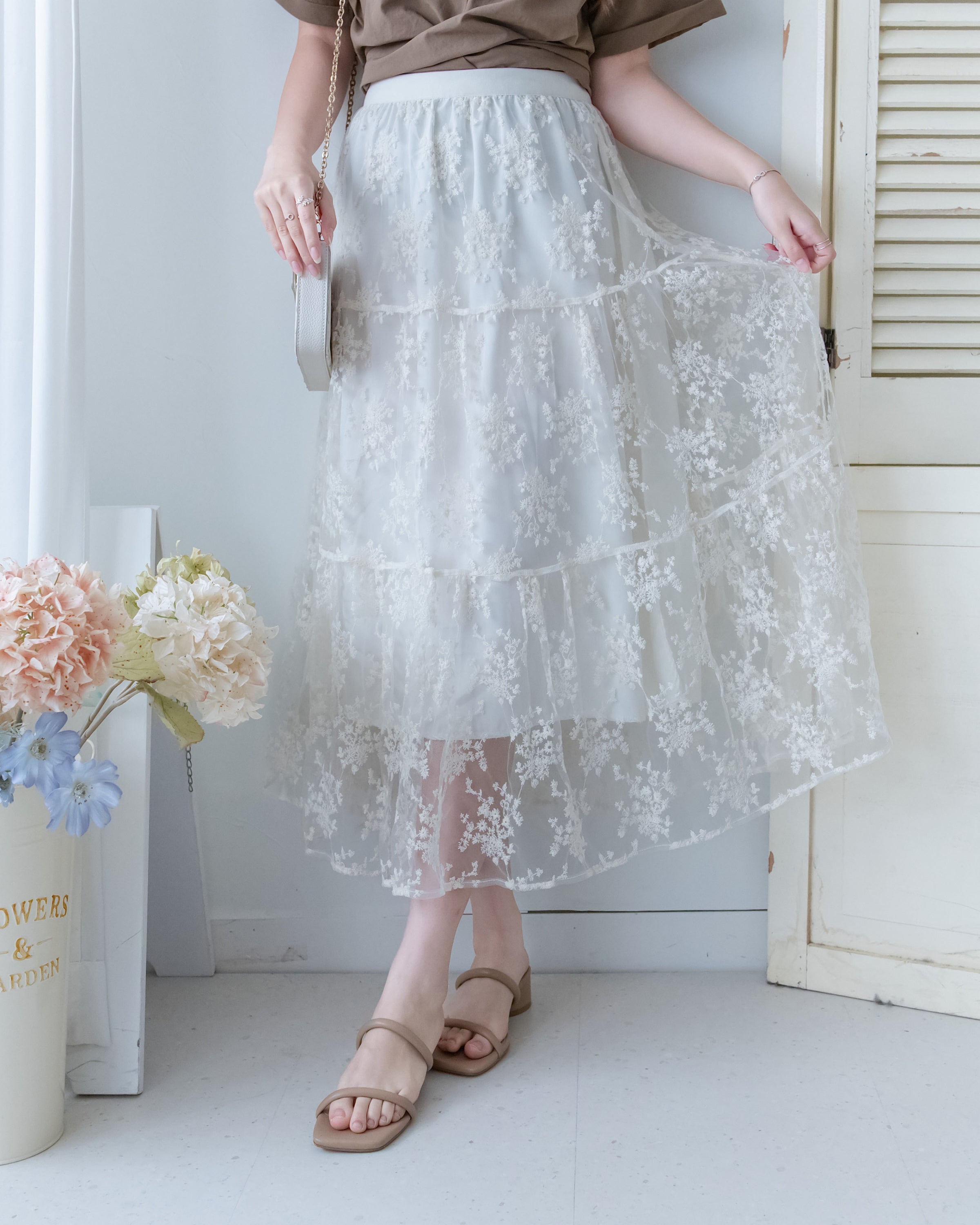 Floral Branch Skirt 浪漫鏤空刺繡層次薄紗傘裙/SK8949