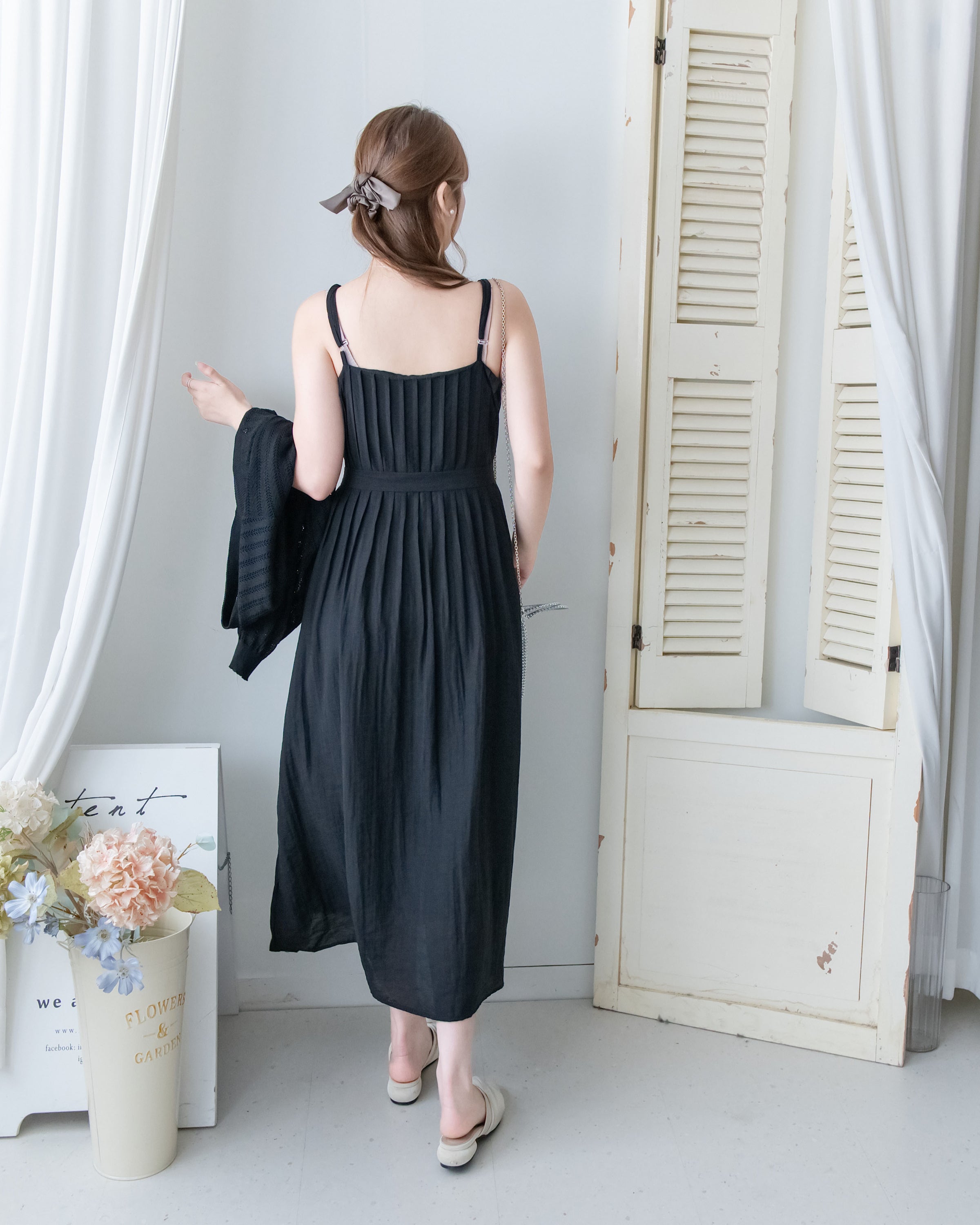 Knit Vest Set 鏤空針織外套風琴車褶長裙套裝/SE8118