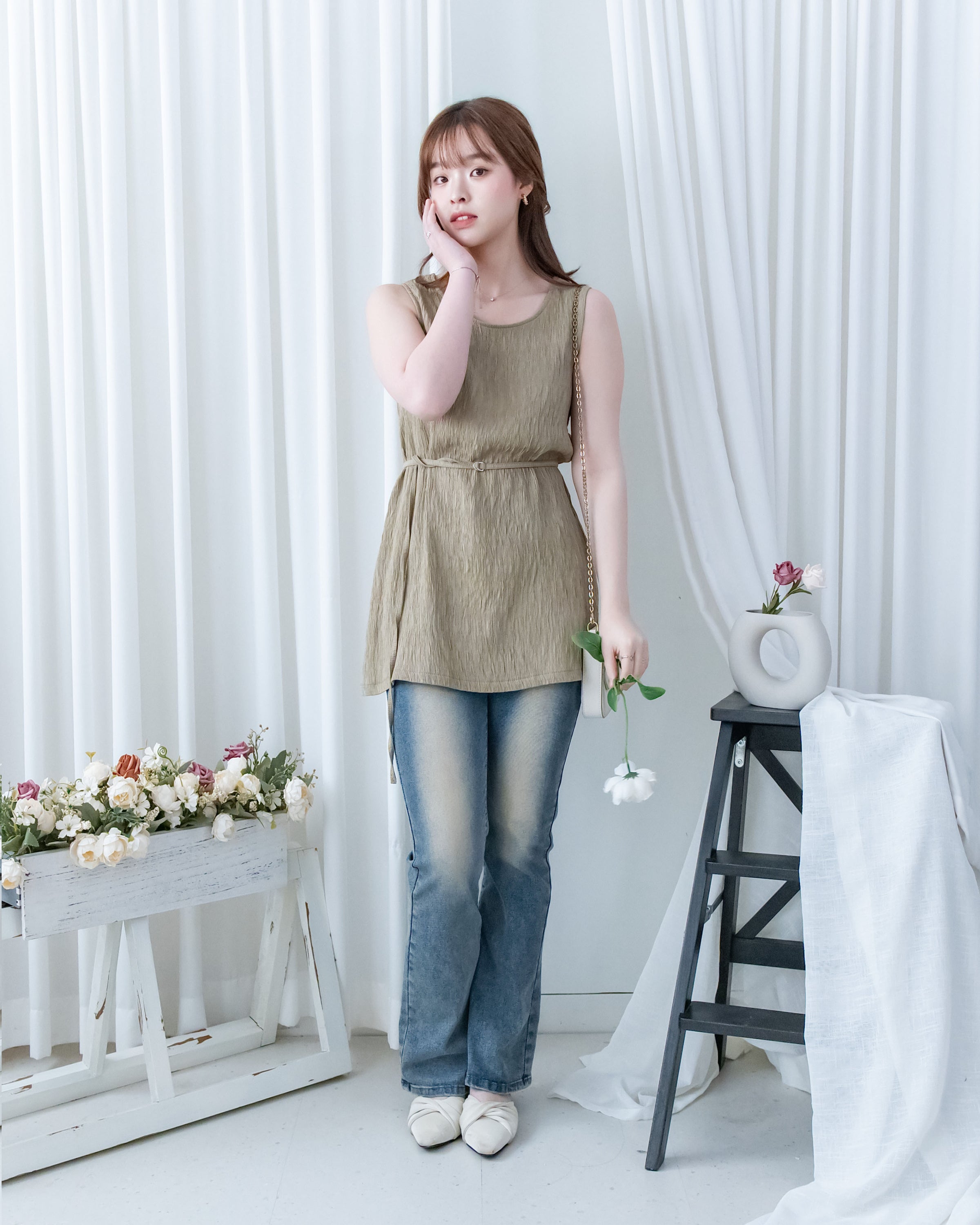 Moon Belt Vest 金屬半月扣無袖微長背心/BU9149