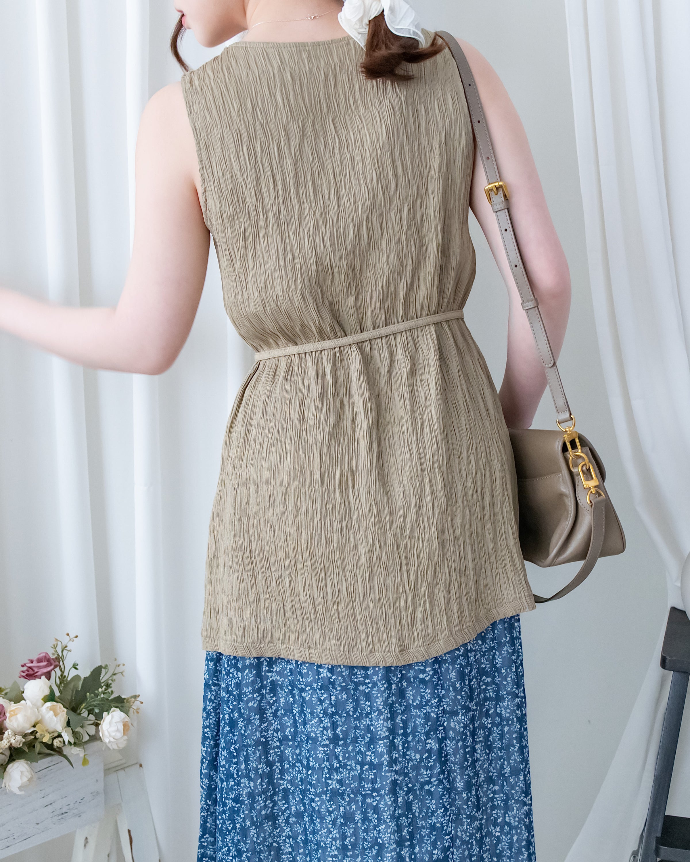 Moon Belt Vest 金屬半月扣無袖微長背心/BU9149
