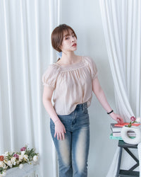 Lace Square Blouse 法式蕾絲方領裙擺上衣/BU9148