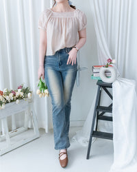 Lace Square Blouse 法式蕾絲方領裙擺上衣/BU9148