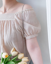 Lace Square Blouse 法式蕾絲方領裙擺上衣/BU9148