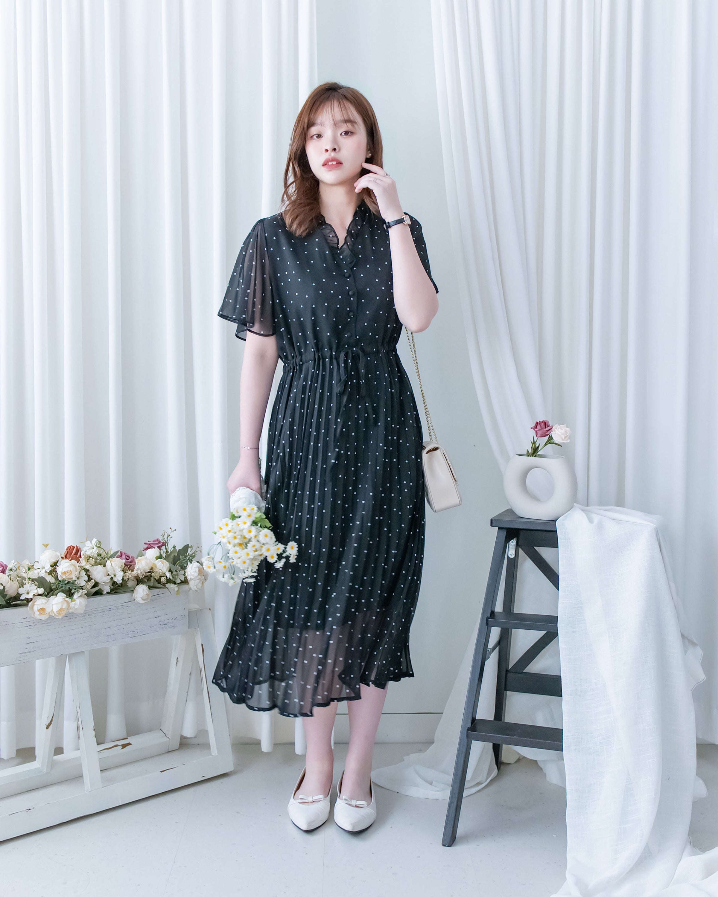 V Ruffle Dot Dress 木耳邊 V 領壓褶雪點雪紡連身裙/DS1162