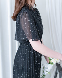 V Ruffle Dot Dress 木耳邊 V 領壓褶雪點雪紡連身裙/DS1162