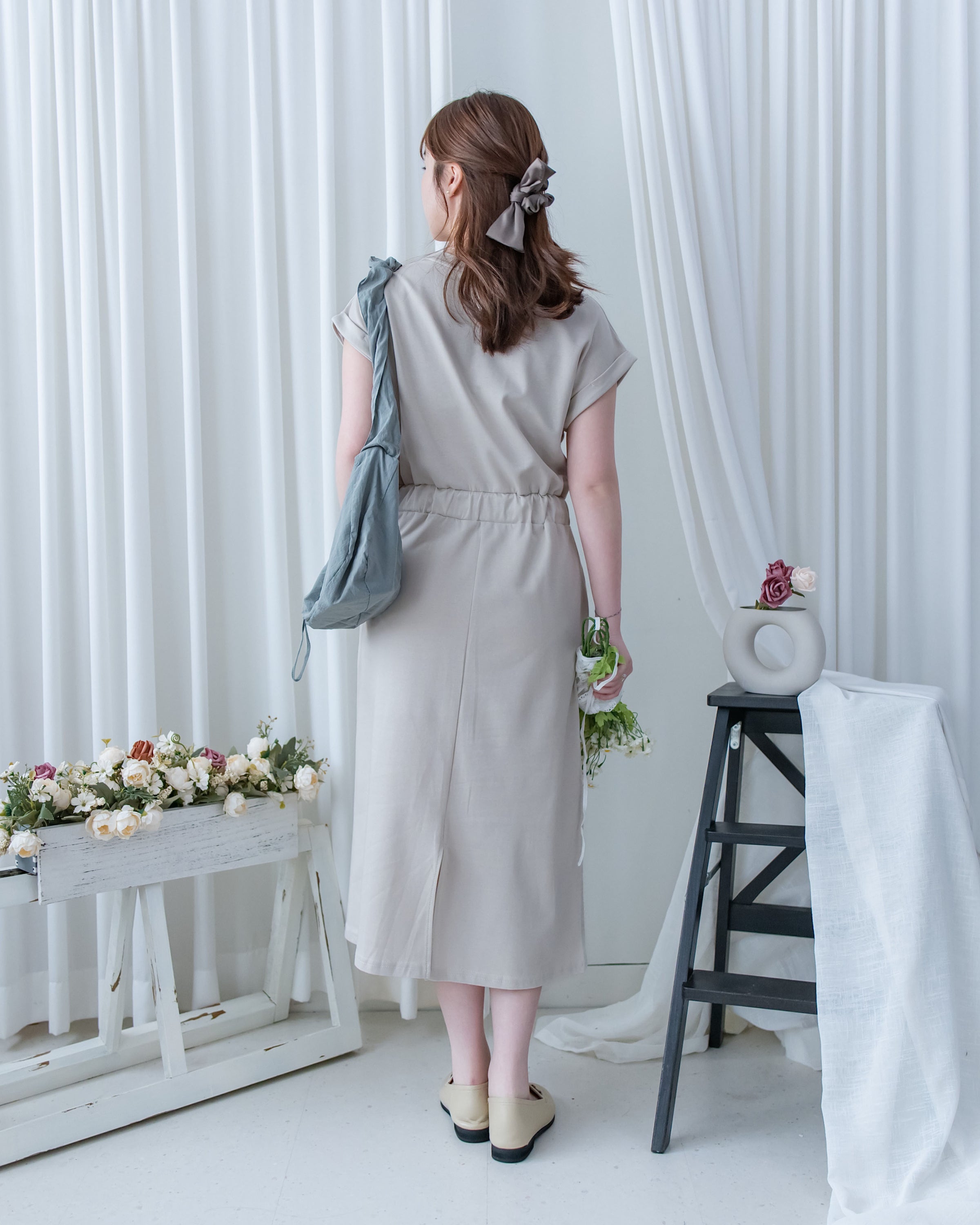 Sophie Dress 無肩線翻褶袖口彈性抽繩連身裙/DS1157