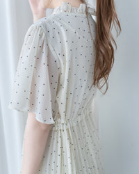 V Ruffle Dot Dress 木耳邊 V 領壓褶雪點雪紡連身裙/DS1162