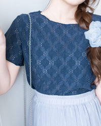 [intent label/intent製 ]  Lace Top 彈性防皺通花自然修腰花邊上衣/ TPA8003