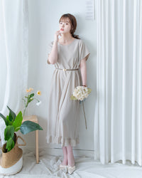 Ruffle End Dress 細緻壓紋細荷葉點綴舒適連身裙/DS1169
