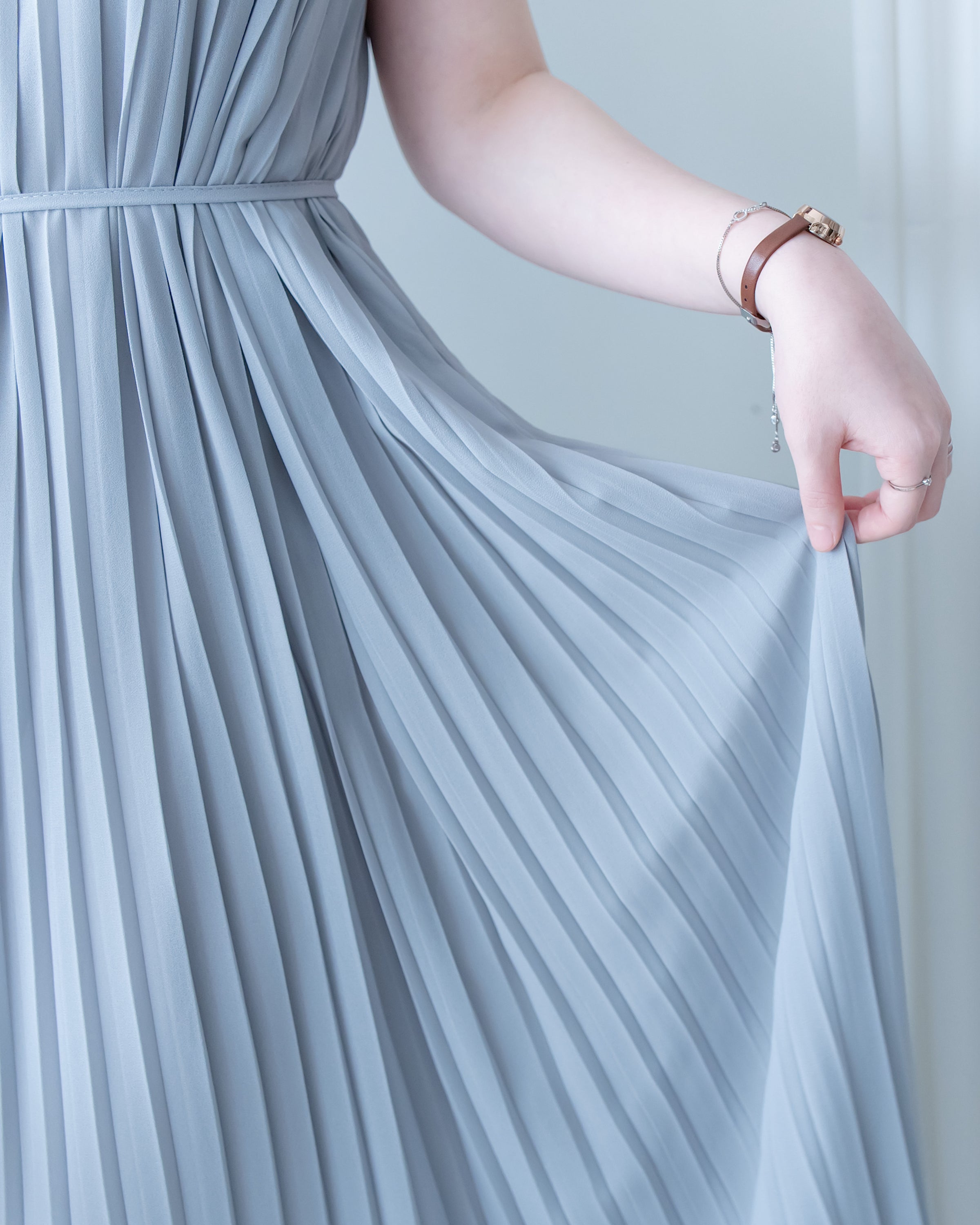 Pleated Sleeveless Dress 法式飄逸壓褶綁帶連身裙/DS1173