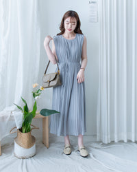 Pleated Sleeveless Dress 法式飄逸壓褶綁帶連身裙/DS1173