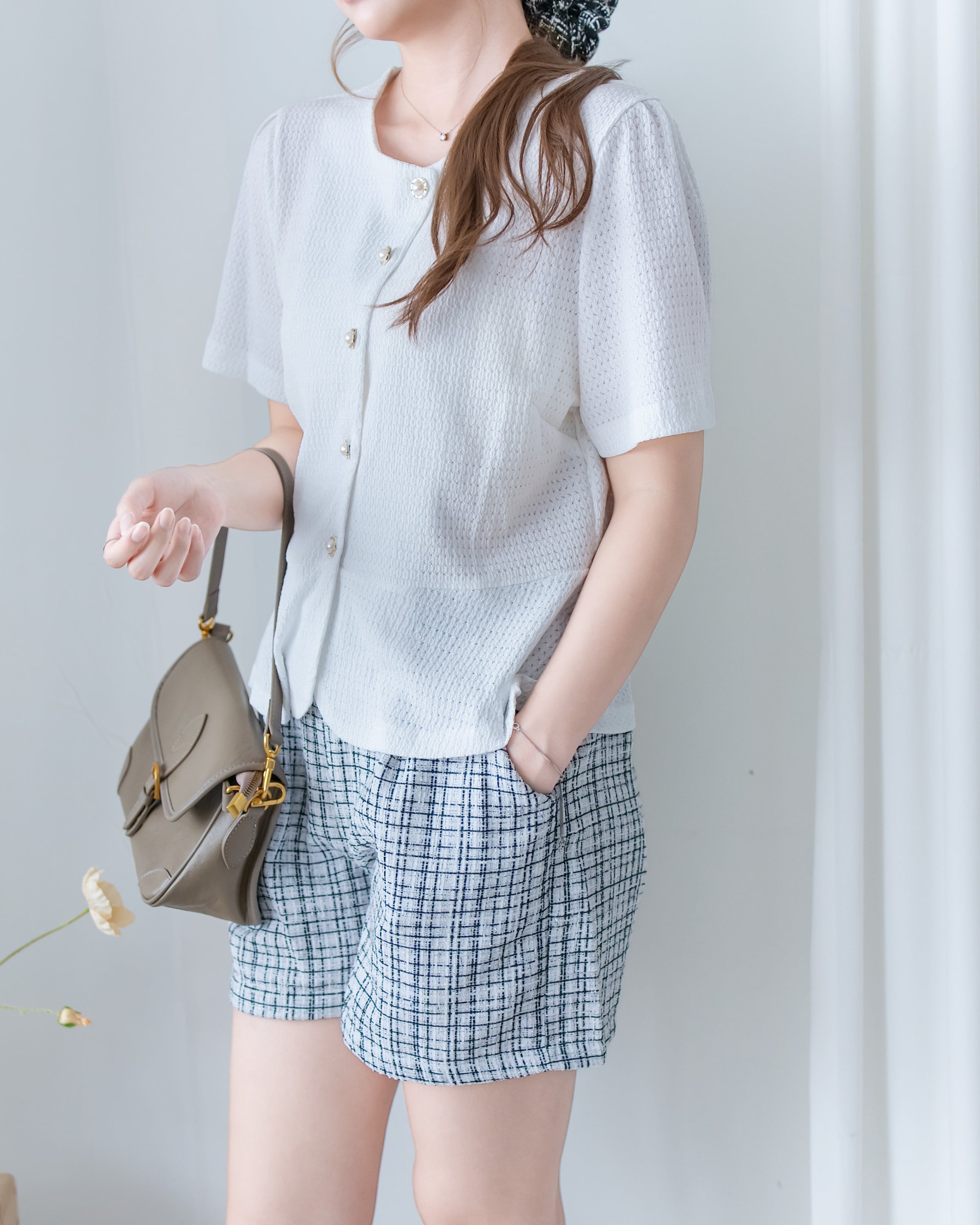 Pearl Blouse 小香風珍珠扣十字紋上衣/TP9239