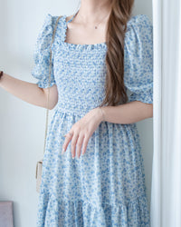 Smocked Floral Dress 方領印花後抓皺修身綁帶連身裙/ DS1182