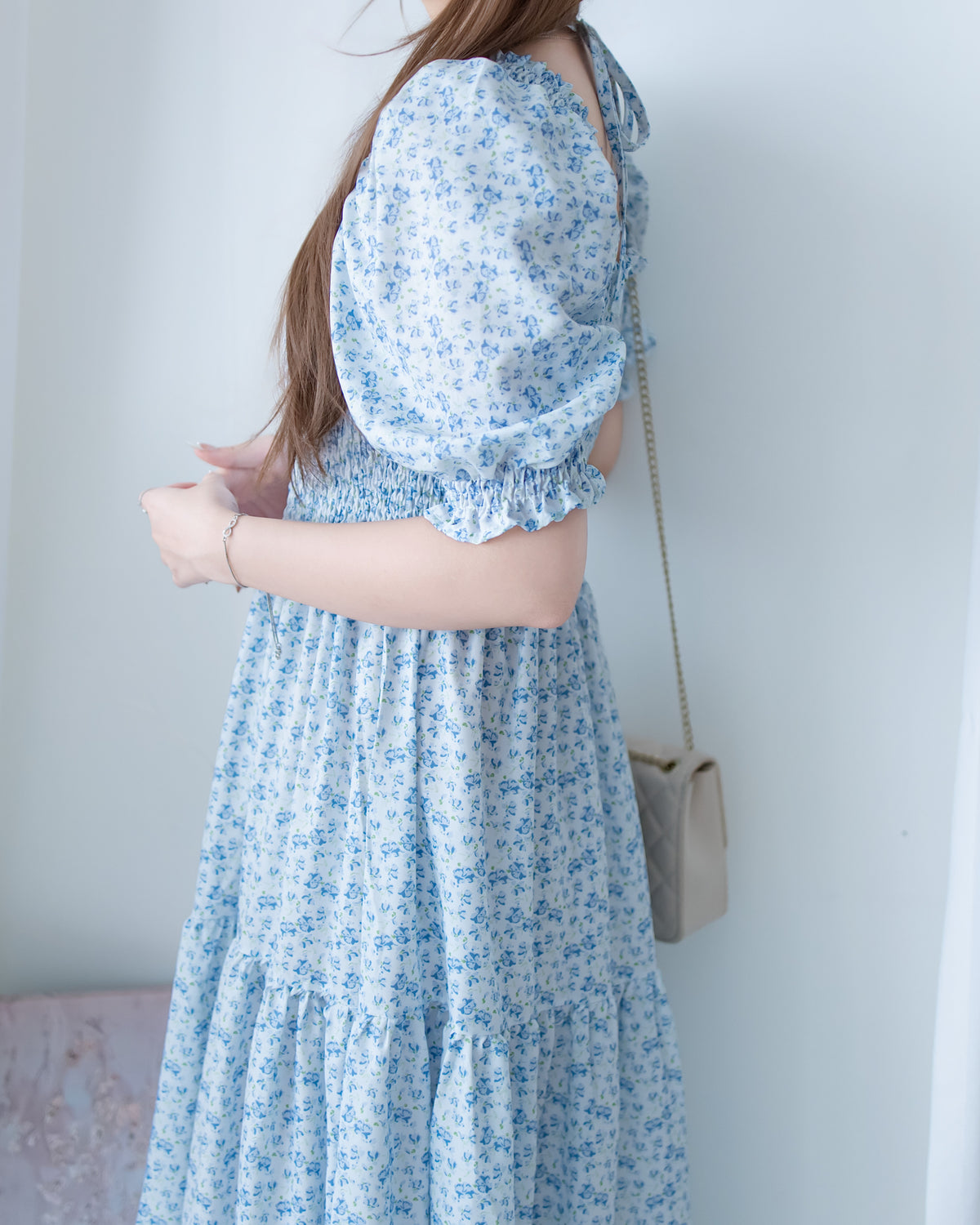 Smocked Floral Dress 方領印花後抓皺修身綁帶連身裙/ DS1182