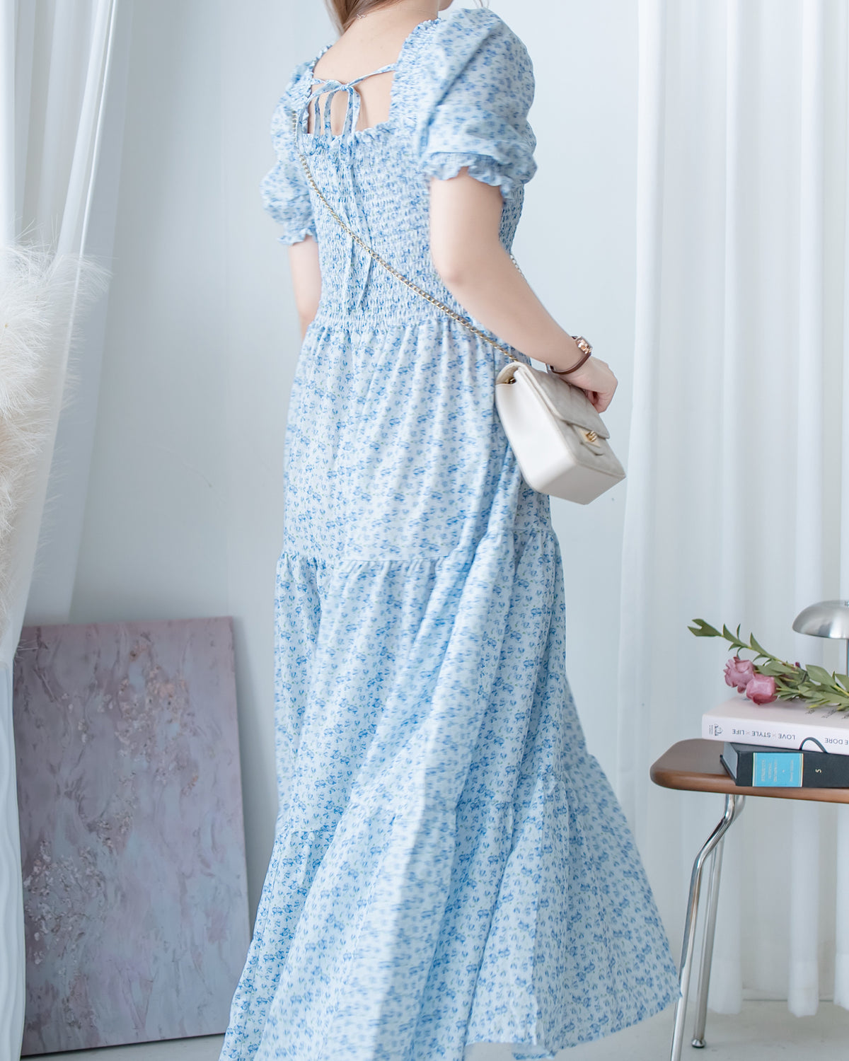Smocked Floral Dress 方領印花後抓皺修身綁帶連身裙/ DS1182