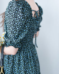 Smocked Floral Dress 方領印花後抓皺修身綁帶連身裙/ DS1182