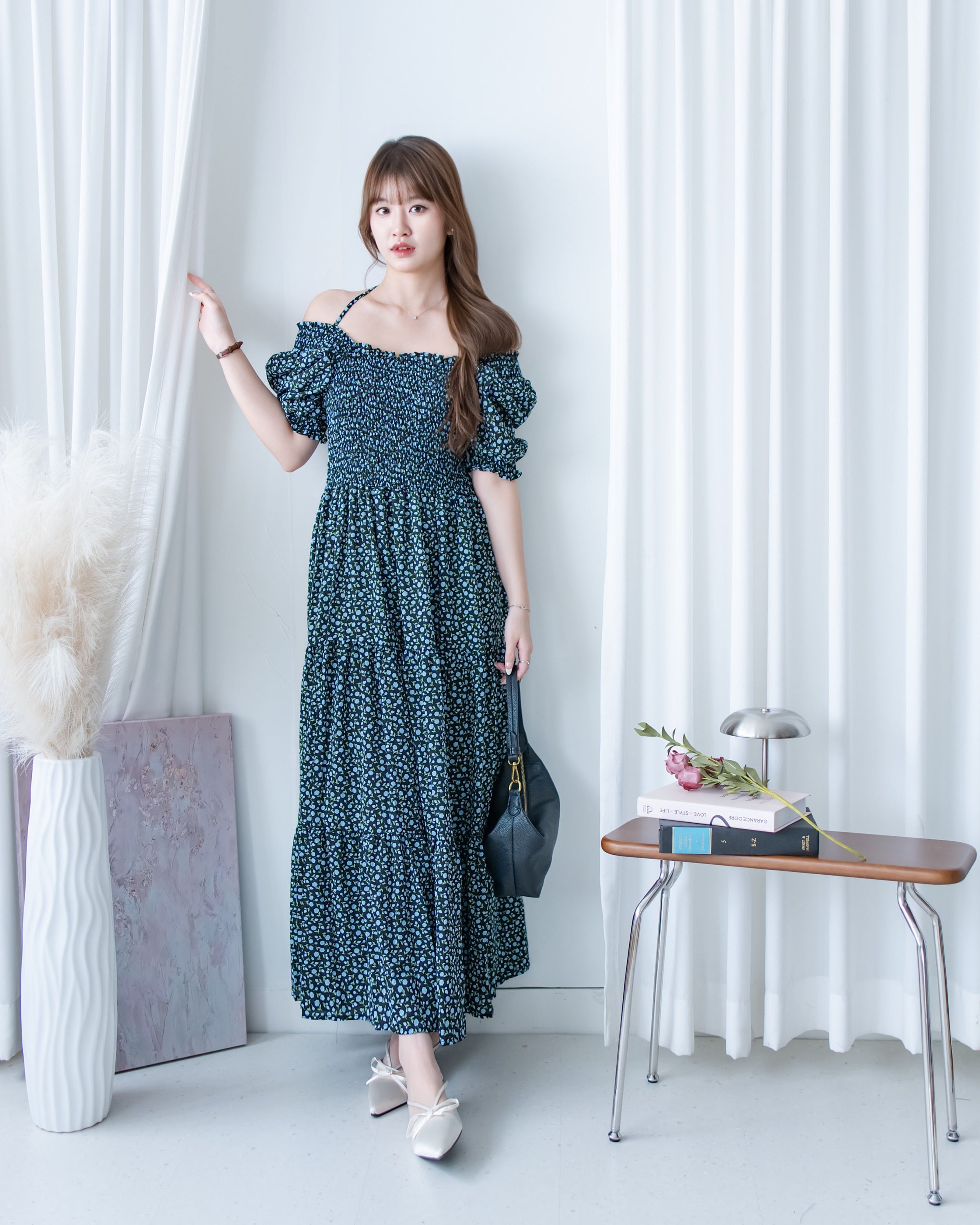 Smocked Floral Dress 方領印花後抓皺修身綁帶連身裙/ DS1182