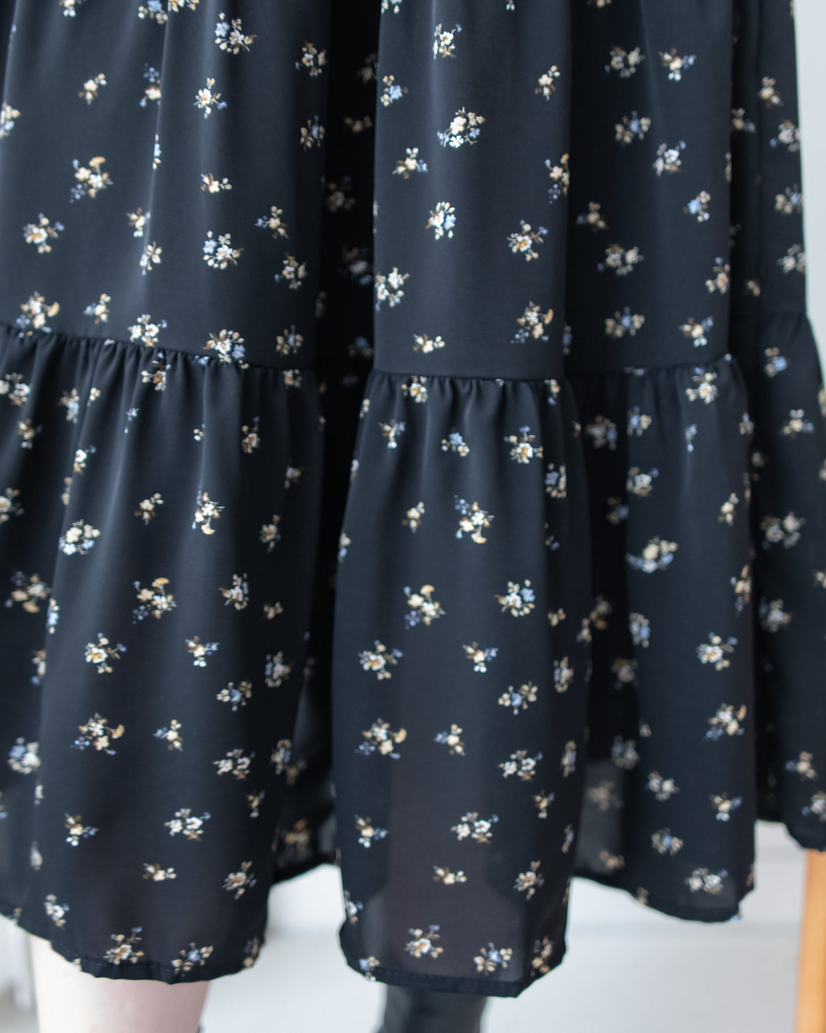 Scarf Floral Dress 飄帶花邊袖印花連身裙/ DS1189