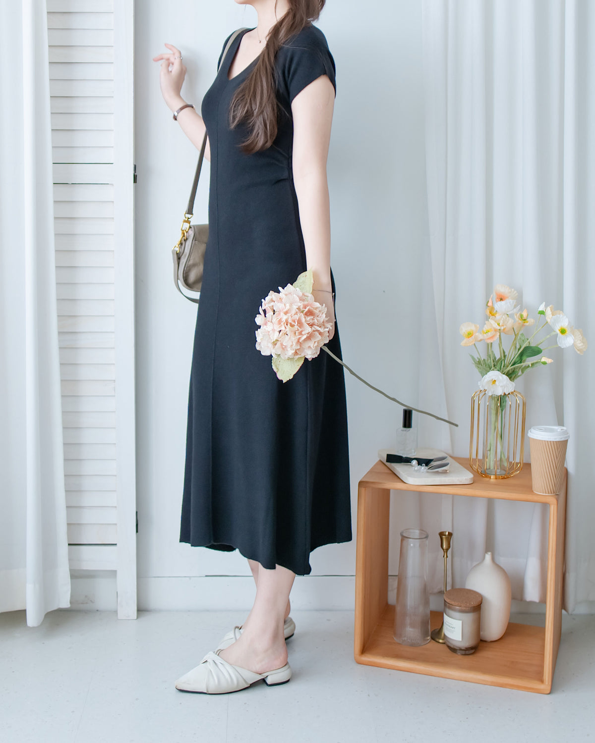 Knit Dress 修身彈性腰身抓皺 V 領針織連身裙/ DS1186