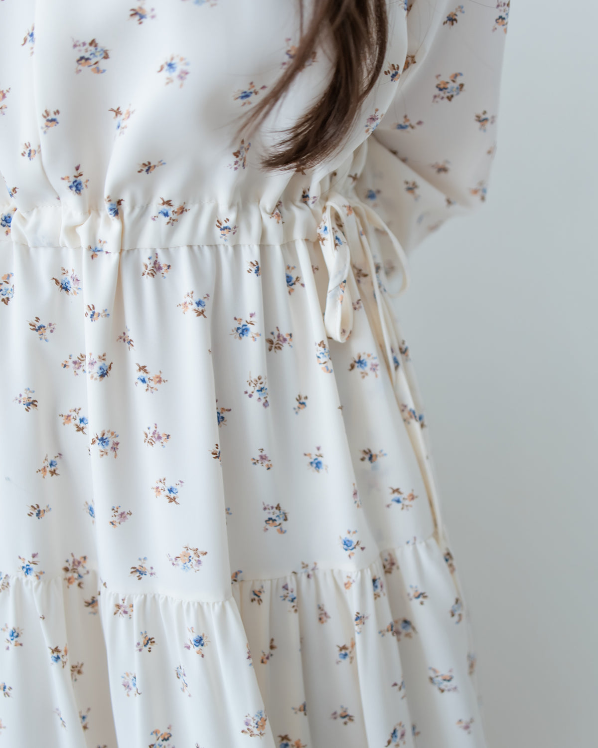 Scarf Floral Dress 飄帶花邊袖印花連身裙/ DS1189