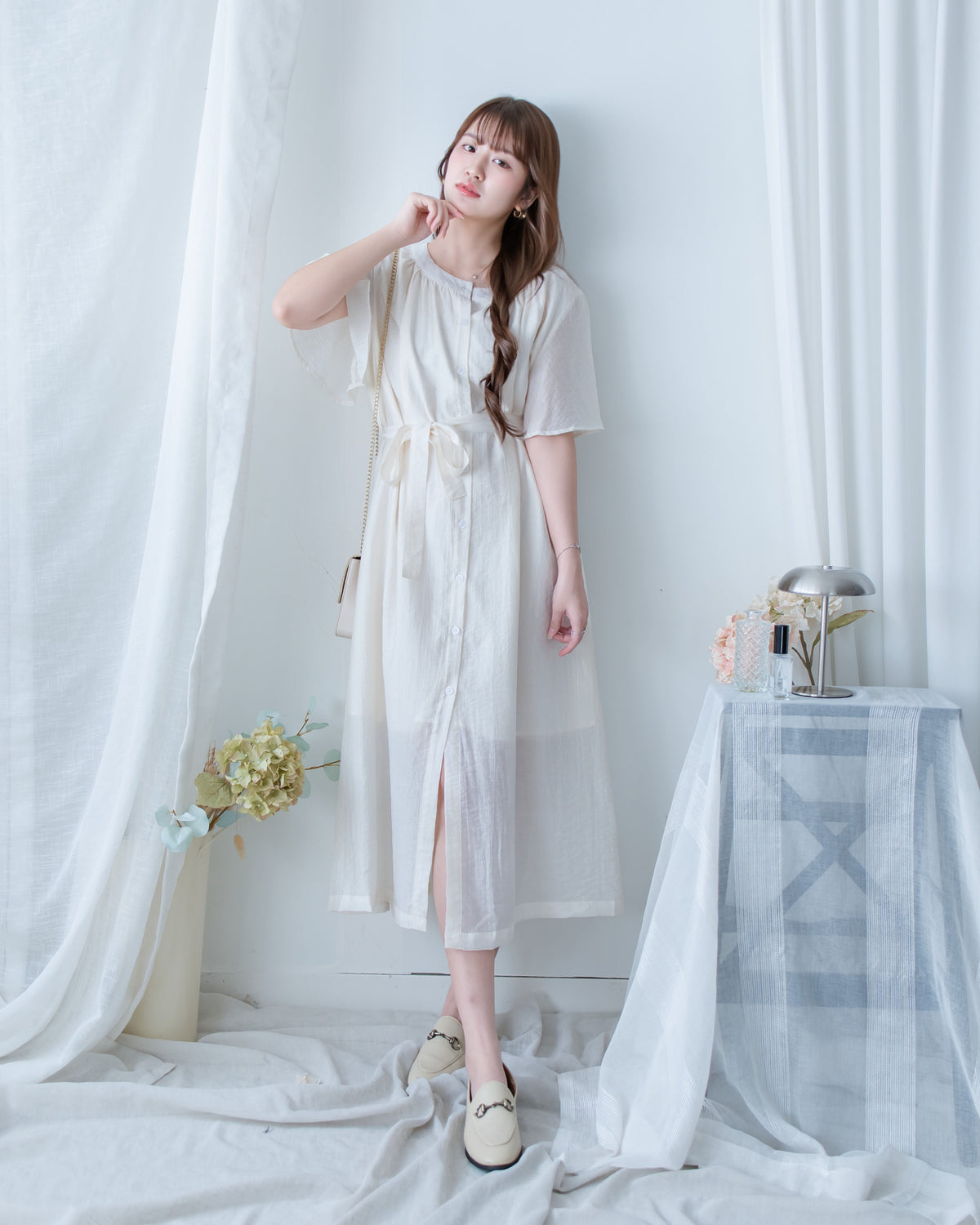 Round Neck Dress 質感中排鈕氣質傘袖長裙 / DS1185 (Pre-order)