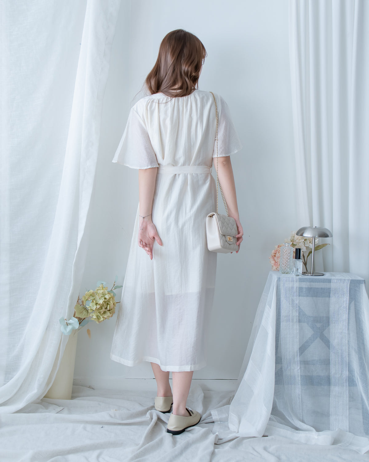 Round Neck Dress 質感中排鈕氣質傘袖長裙 / DS1185 (Pre-order)