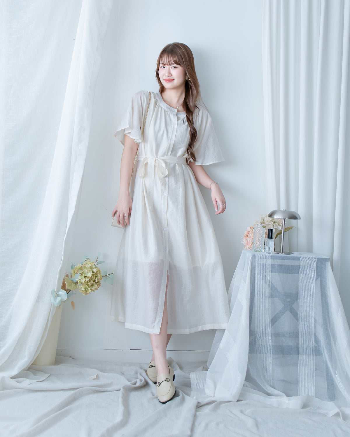Round Neck Dress 質感中排鈕氣質傘袖長裙 / DS1185 (Pre-order)