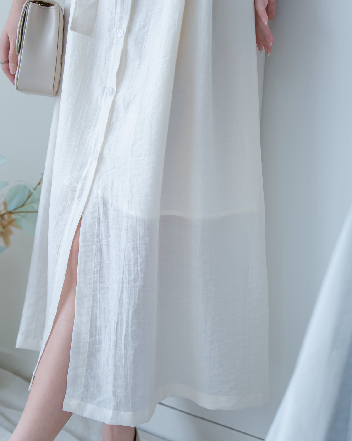 Round Neck Dress 質感中排鈕氣質傘袖長裙 / DS1185 (Pre-order)